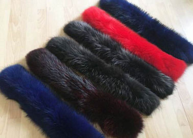 China Decorativo caliente desmontable del ajuste los 70cm de la capilla del cuello de la piel del mapache de las mujeres para el abrigo esquimal proveedor