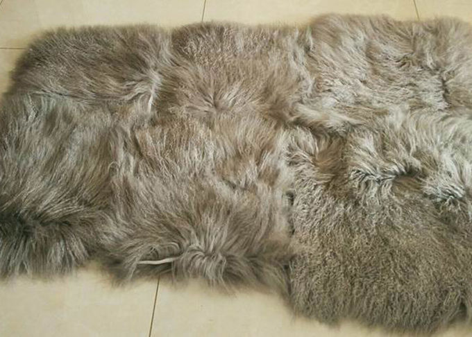 almohada mongol de la piel del pelo rizado del 10-15cm suavemente caliente con el tejido de fondo del ante