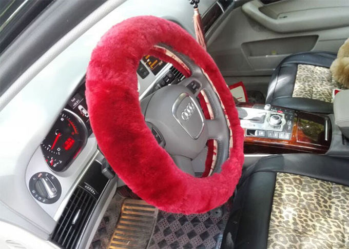 Resbalón anti hecho a mano de la zalea de las lanas de la cubierta universal real del volante para el auto