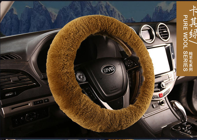 Cubierta borrosa estupenda del volante de Brown, cubiertas de rueda suaves reales de los accesorios del coche de la piel 