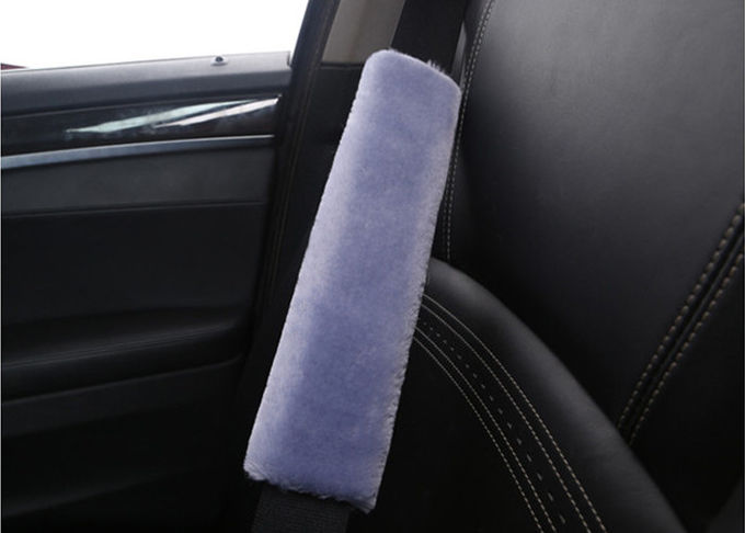 Cubiertas mullidas del cinturón de seguridad del color beige para los coches autos, cojines del amortiguador del cinturón de seguridad de la zalea