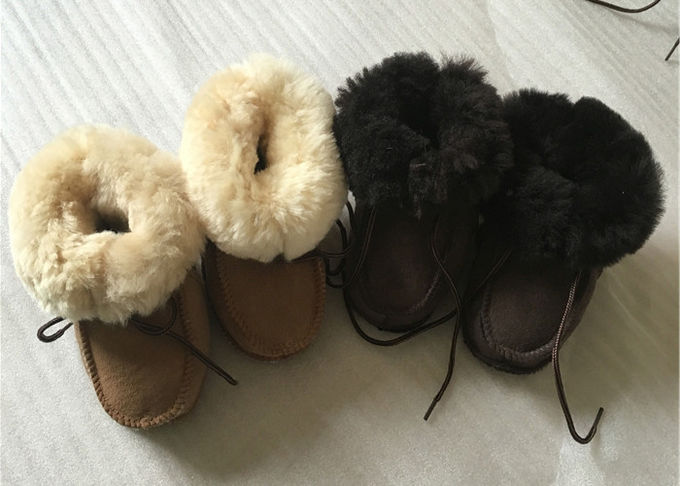 Zapatos de bebé auténticos de la zalea, botas del invierno para el niño/el niño