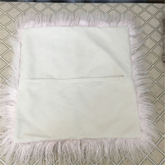 Cubierta borrosa blanca cuadrada de la almohada de 20 pulgadas, almohada mongol suave del Lumbar de la piel 