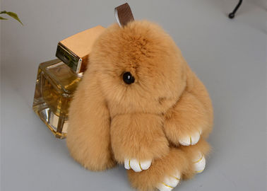 China Llavero accesorio de la piel del conejo del coche lindo con forma adorable del zueco del conejito proveedor