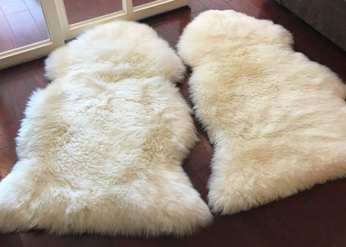 Manta real de la zalea de las lanas largas del pelo con la forma 60 los x 90cm de las ovejas blancas de Natura