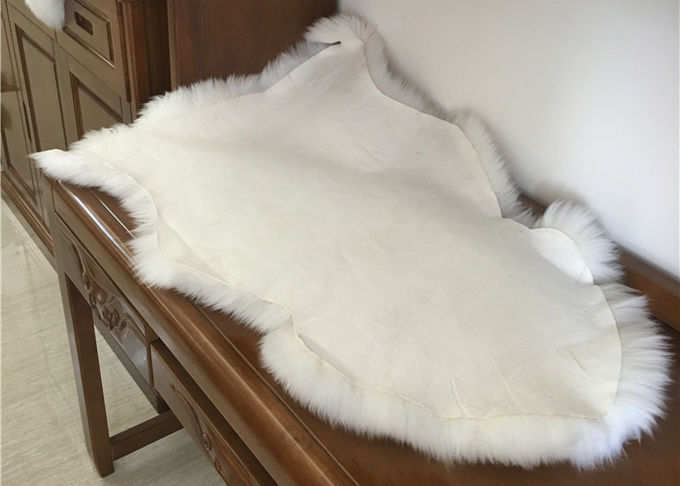 La sola piel de la manta real de la zalea de la fuente blanca del color muestrea los 90*60cm respetuosos del medio ambiente