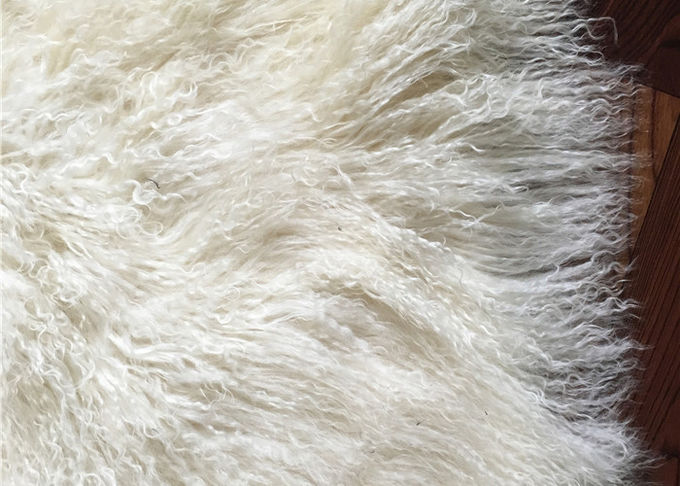 Piel real de las lanas de la zalea de la manta de las lanas del tiro del piso blanco como la nieve auténtico mongol del área