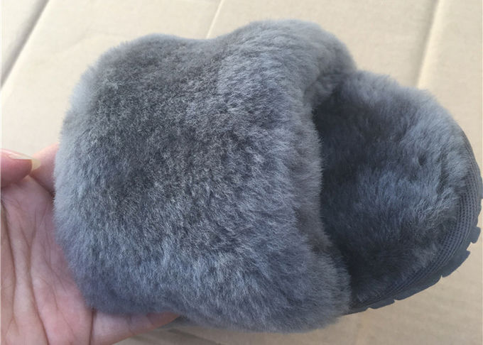 Piel caliente de las lanas de las ovejas de las lanas de la punta abierta gris gruesa de los deslizadores para el invierno interior